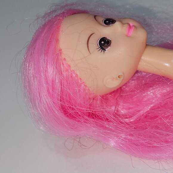 Mimi World Fashion Doll Nude Pink Hair Stars on Face 2012 - Picture 6 of 10